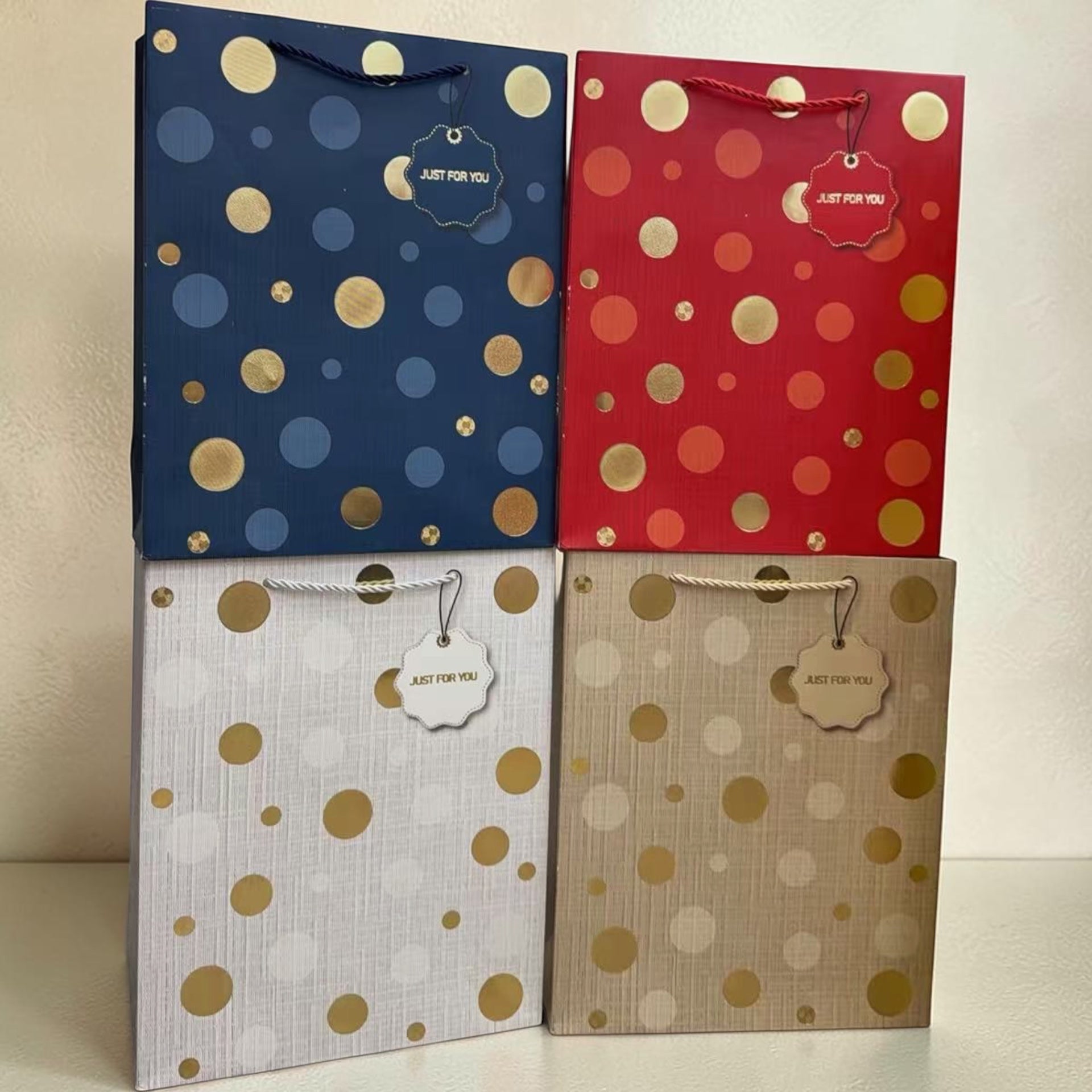 Pungi Cadou Cu Buline Aurii 12/set